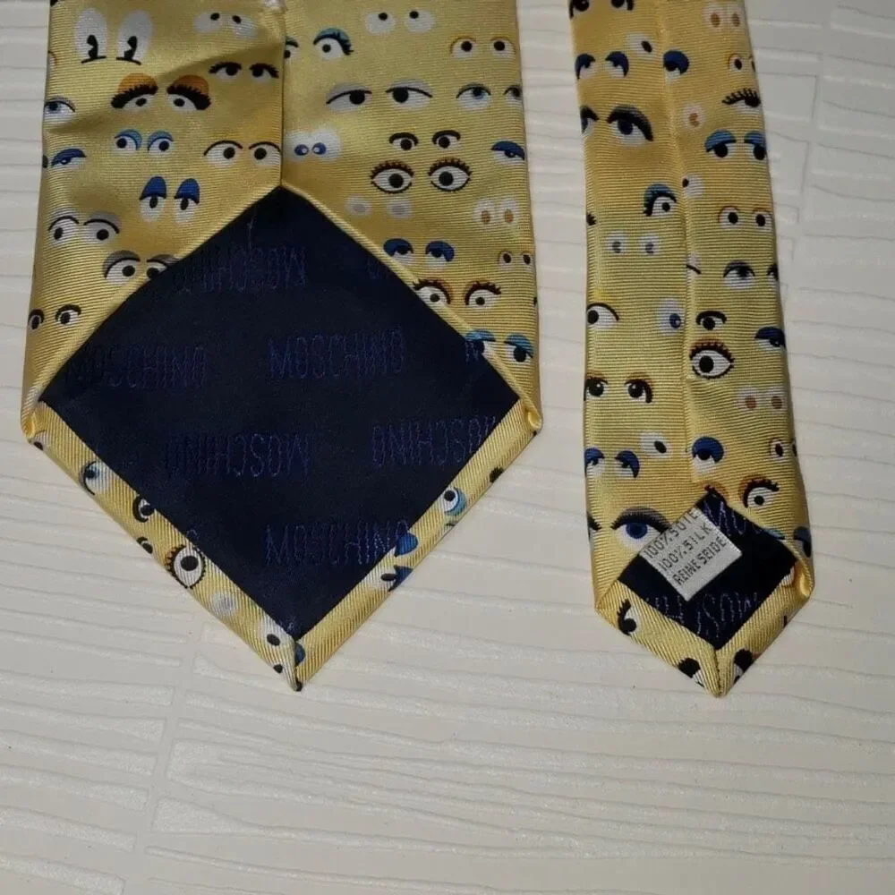 Moschino Men's 100% Silk Yellow Eyes Print Neck Tie